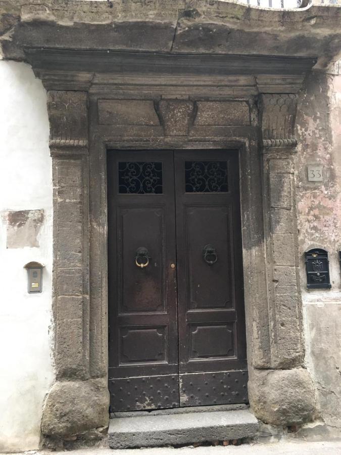 A Palazzo Fortebracci B&B 苏特里 外观 照片